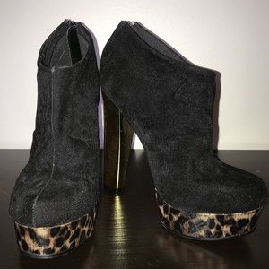 Charlotte Russe Black Platform Booties